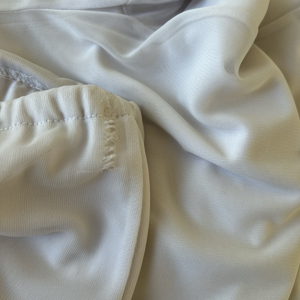 Vintage Y2K mesh off-shoulder bell sleeve tube top & matching wide leg pants set - Picture 10 of 10